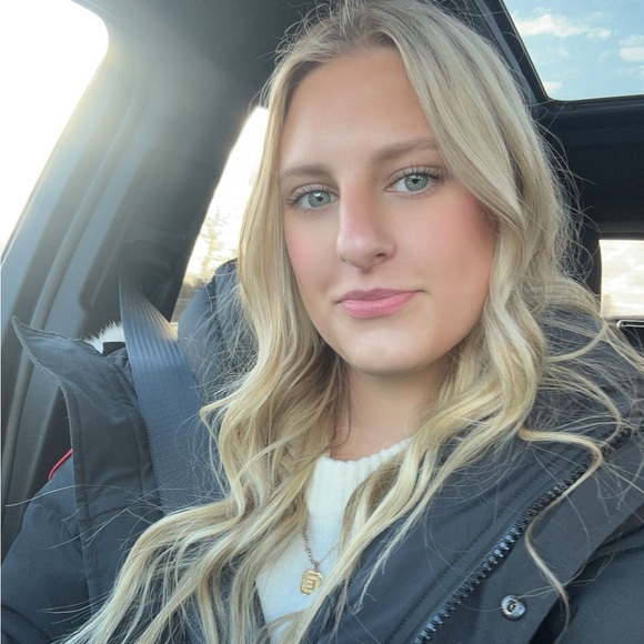 elle_swanson